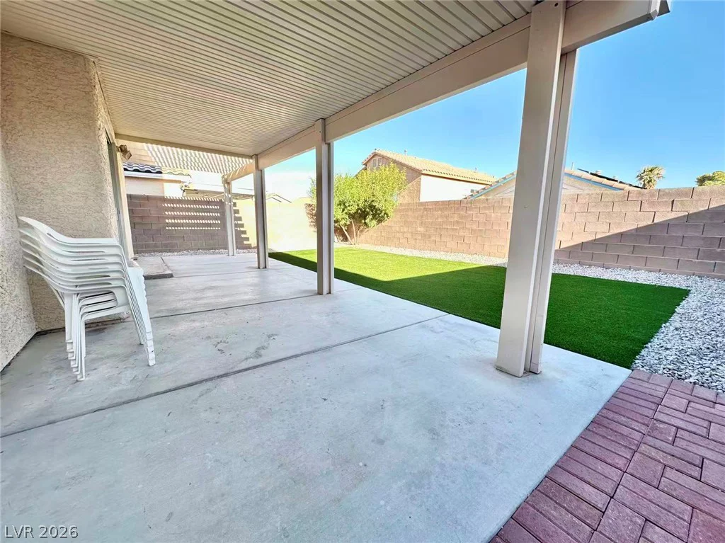 7849 Blue Brook, Las Vegas, NV 89147
