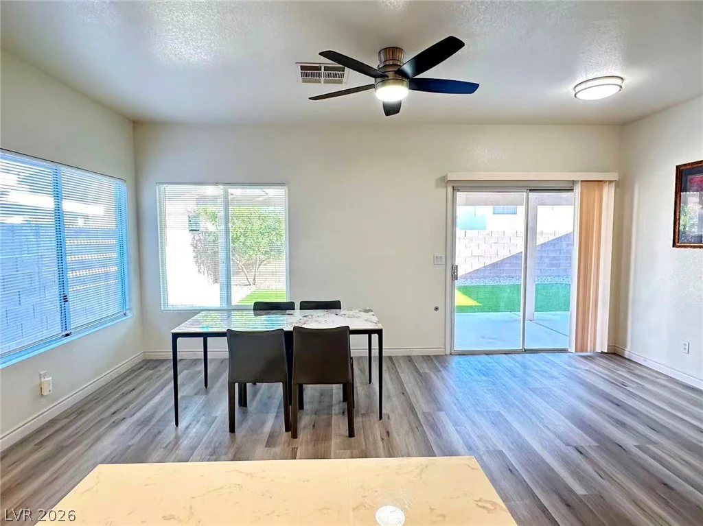 7849 Blue Brook, Las Vegas, NV 89147