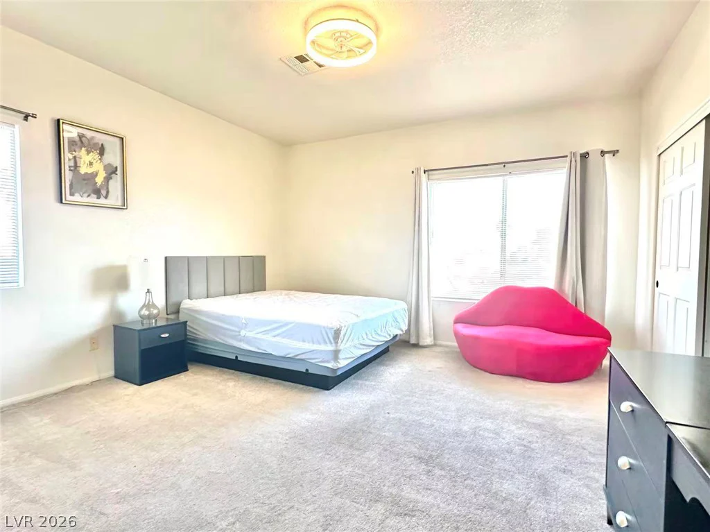 7849 Blue Brook, Las Vegas, NV 89147