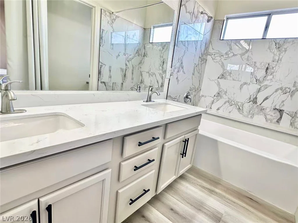 7849 Blue Brook, Las Vegas, NV 89147