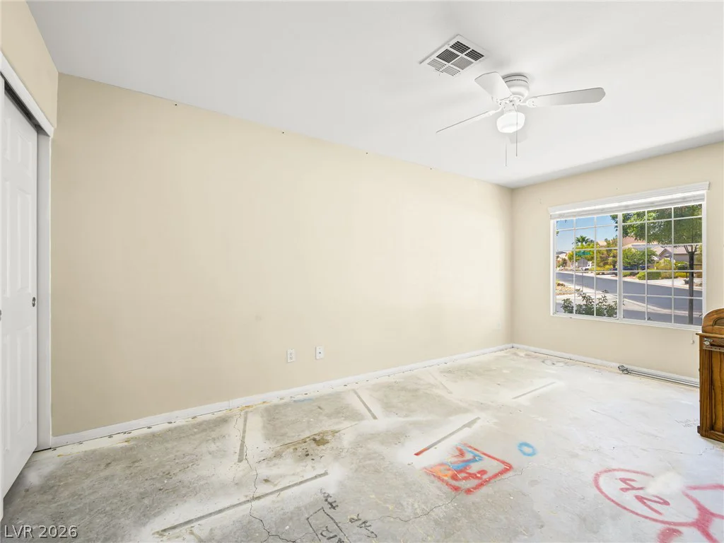 8404 Rustling Leaves, Las Vegas, NV 89143