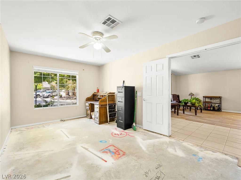8404 Rustling Leaves, Las Vegas, NV 89143