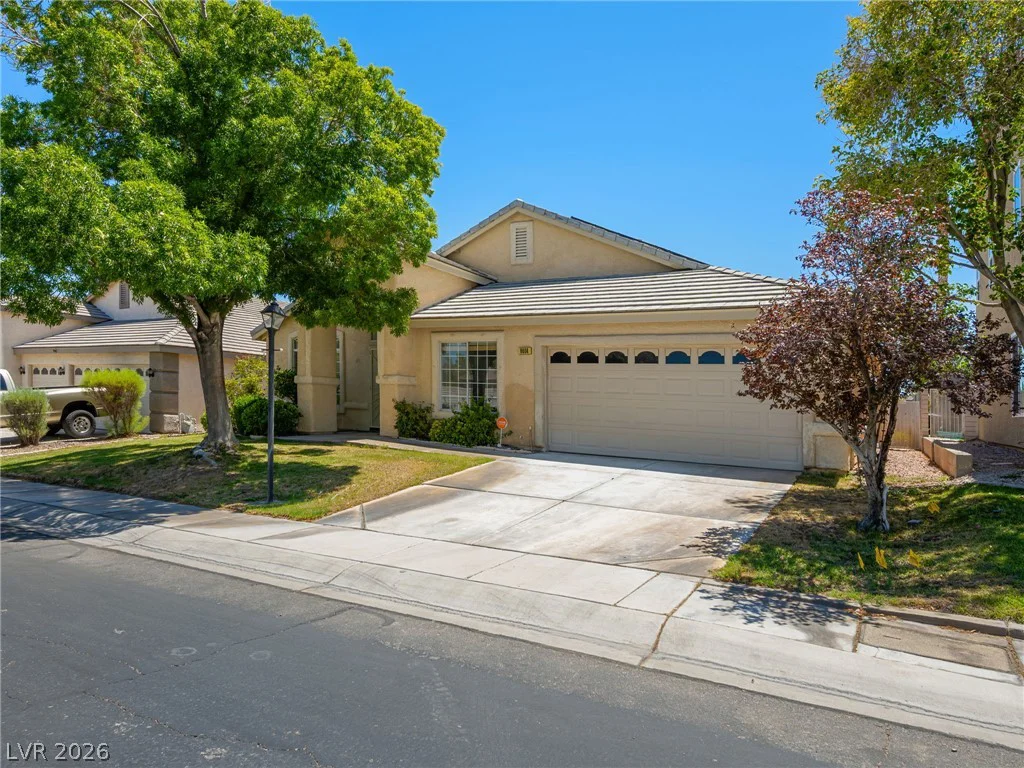 8404 Rustling Leaves, Las Vegas, NV 89143