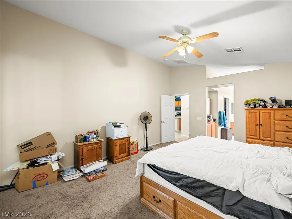 8404 Rustling Leaves, Las Vegas, NV 89143