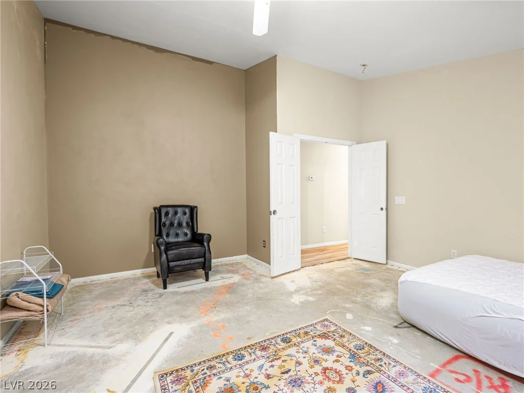 8404 Rustling Leaves, Las Vegas, NV 89143