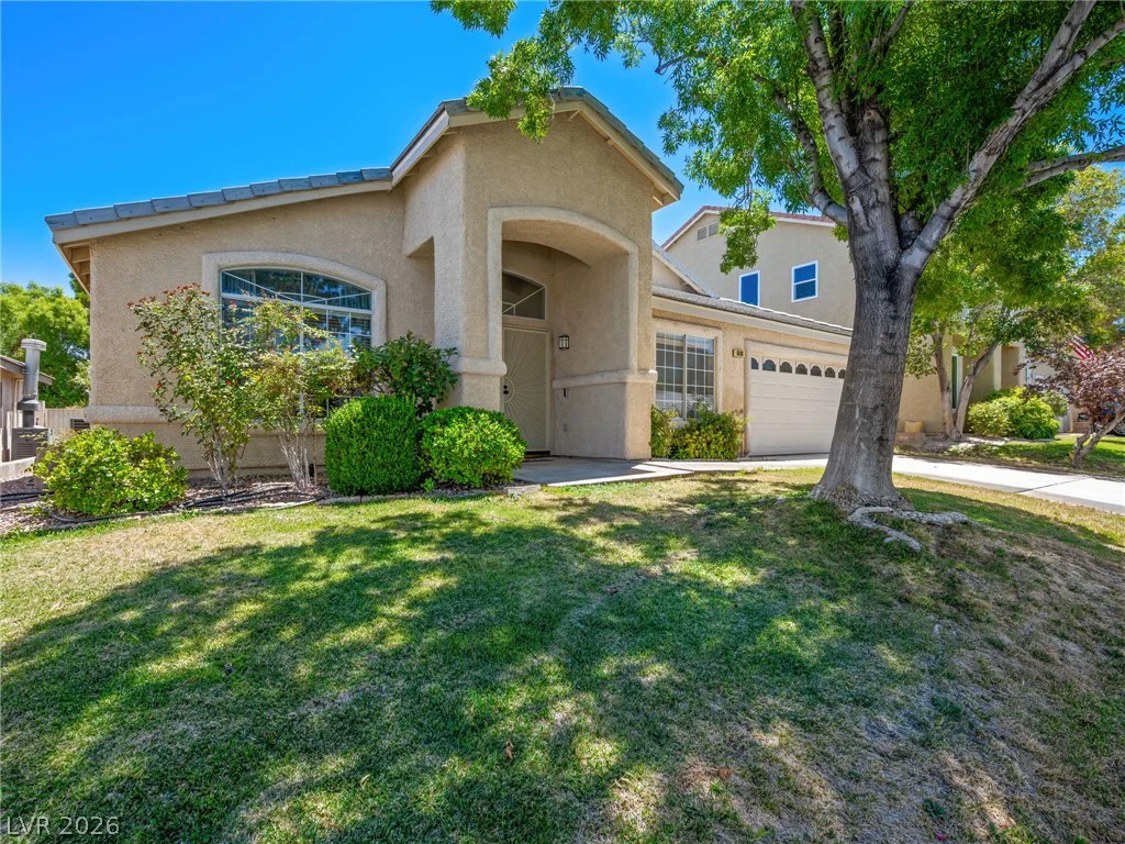 8404 Rustling Leaves, Las Vegas, NV 89143