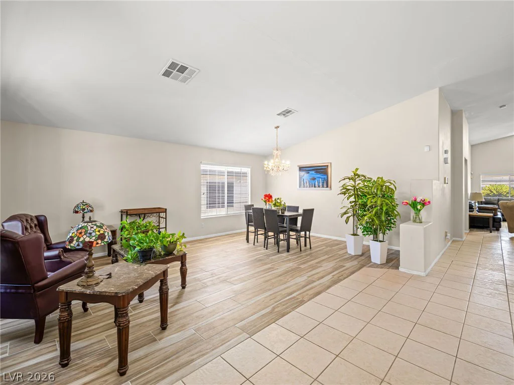 8404 Rustling Leaves, Las Vegas, NV 89143