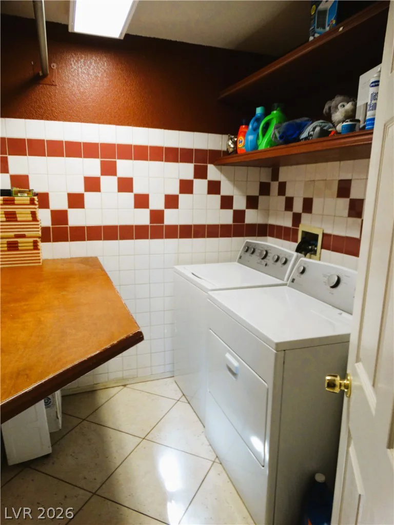 2367 Monterey Pine, Las Vegas, NV 89156