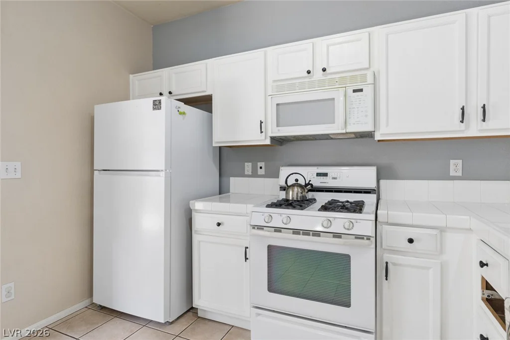 1855 Metallic, Las Vegas, NV 89183