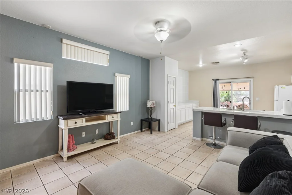 1855 Metallic, Las Vegas, NV 89183