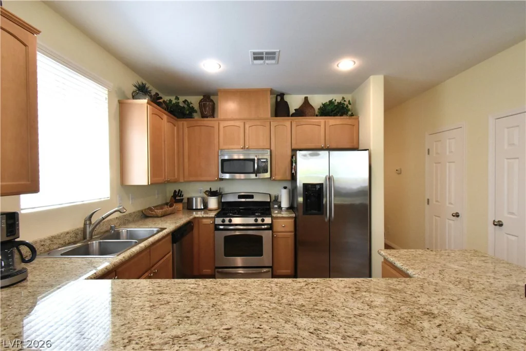 6153 Pine Banks, Las Vegas, NV 89141