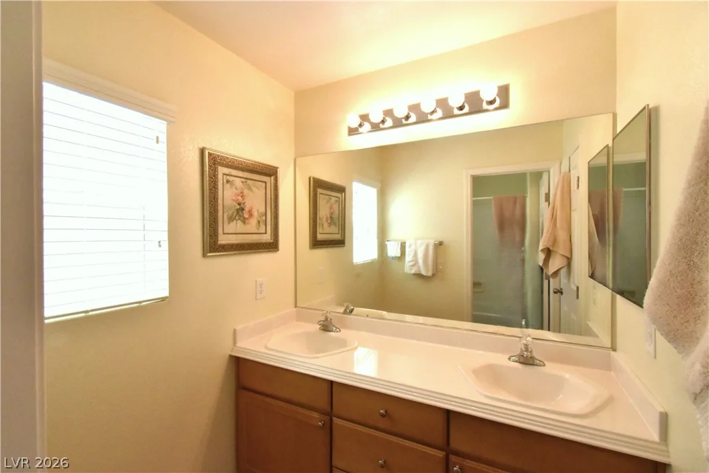 6153 Pine Banks, Las Vegas, NV 89141