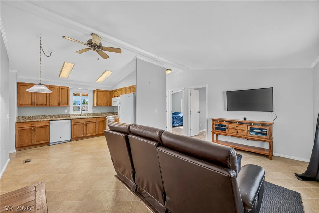 3201 Retread, Pahrump, NV 89048