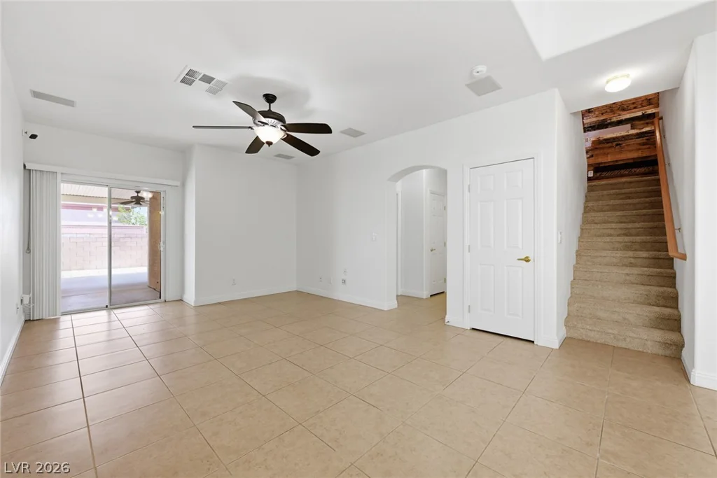 8686 Treasure Trove, Las Vegas, NV 89123