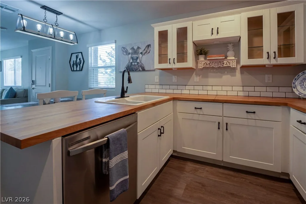 12267 Desert Light, Las Vegas, NV 89183