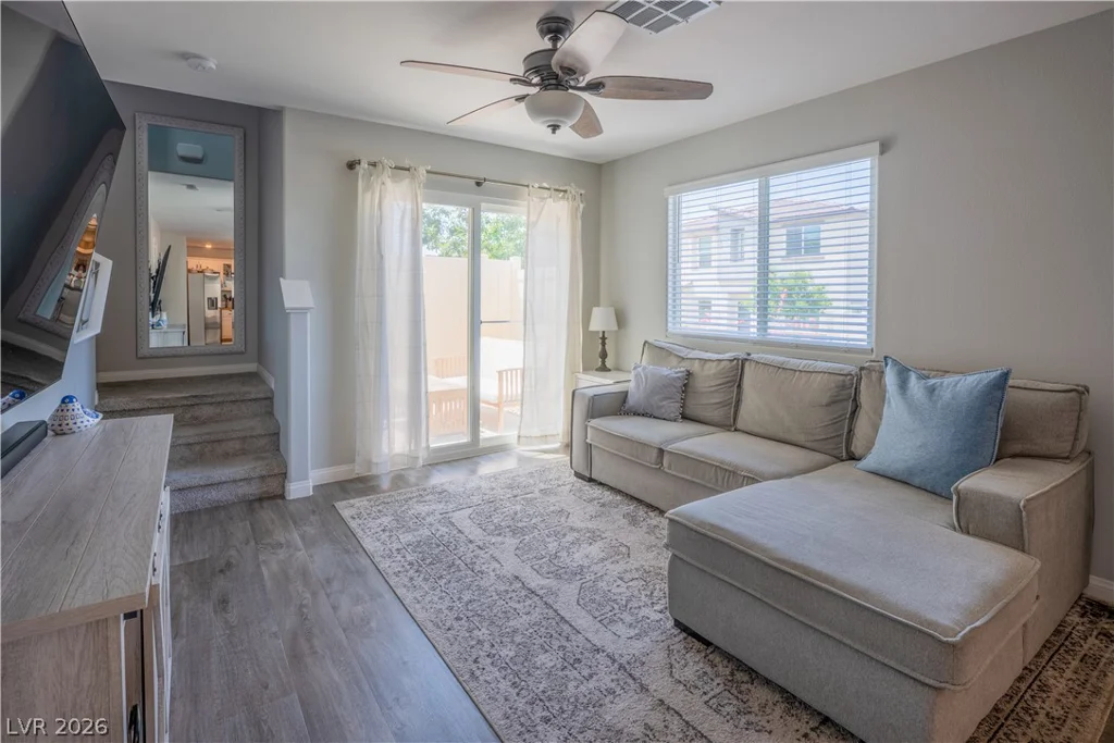 12267 Desert Light, Las Vegas, NV 89183