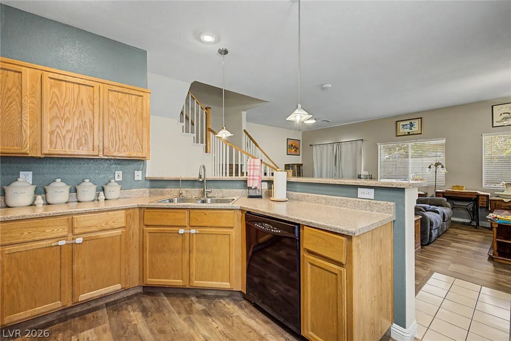 6041 Turning Spoke, Henderson, NV 89011