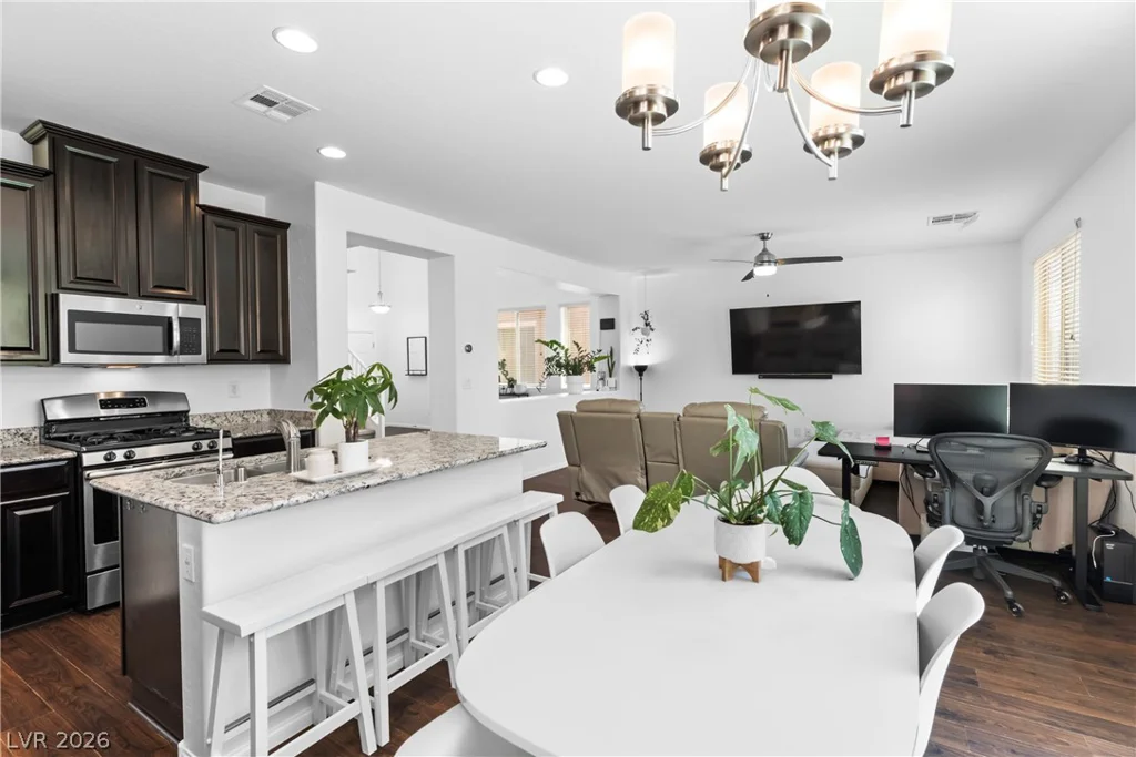 7759 Cape Cod Bay, Las Vegas, NV 89179