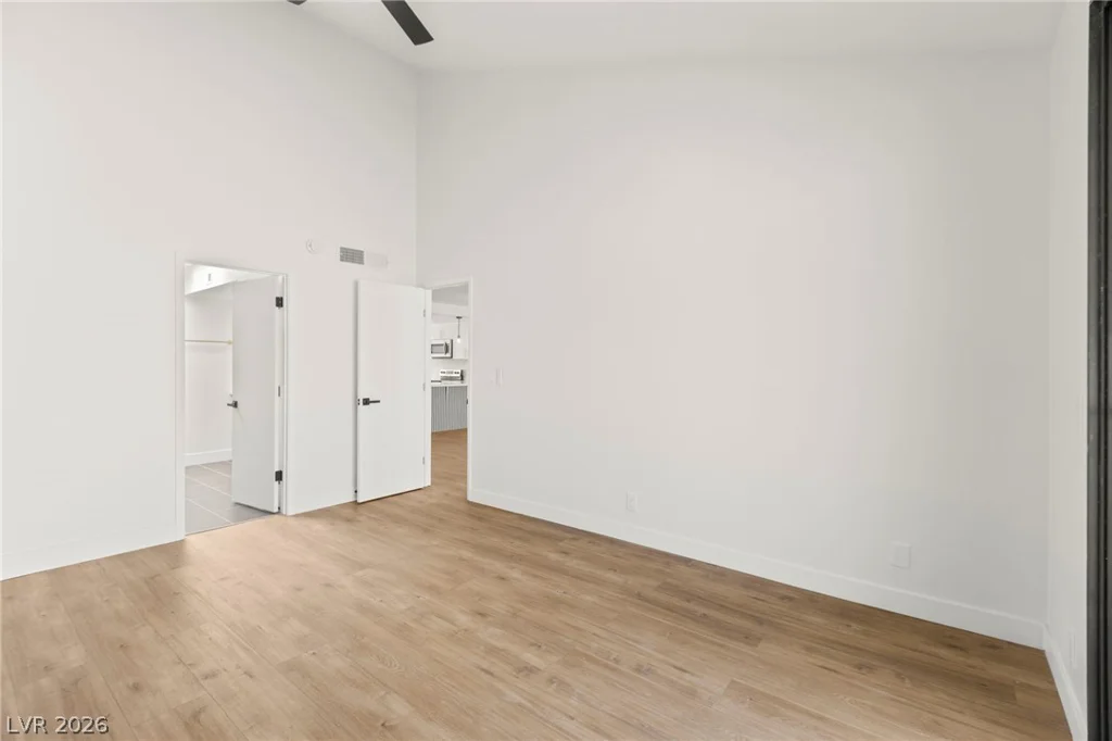 4567 Madreperla, Las Vegas, NV 89121
