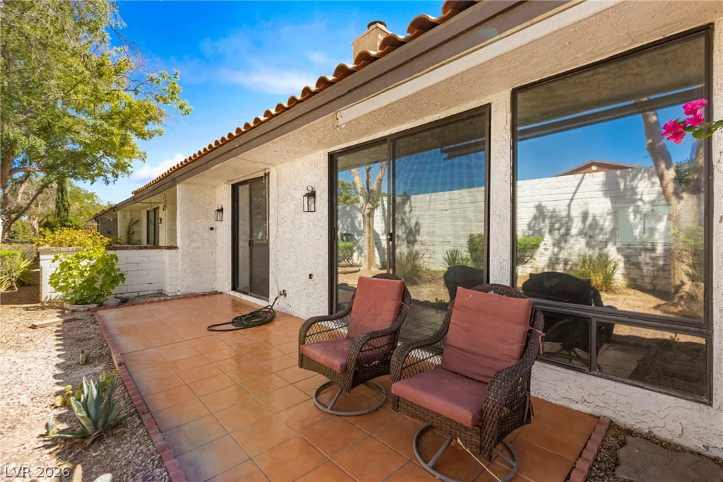 4567 Madreperla, Las Vegas, NV 89121
