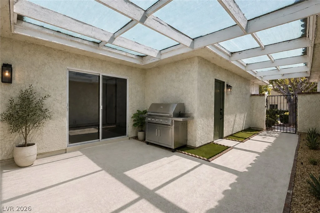 4567 Madreperla, Las Vegas, NV 89121