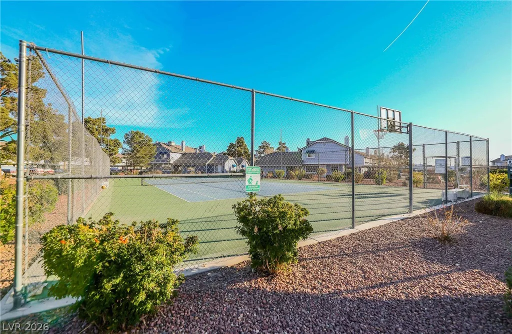 5330 Silvermist, Las Vegas, NV 89122