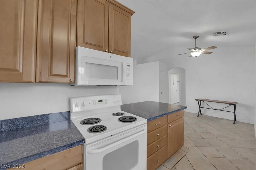 5330 Silvermist, Las Vegas, NV 89122