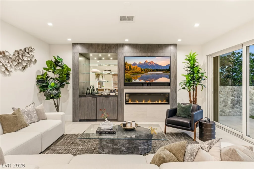 1833 Corta Bella, Las Vegas, NV 89134