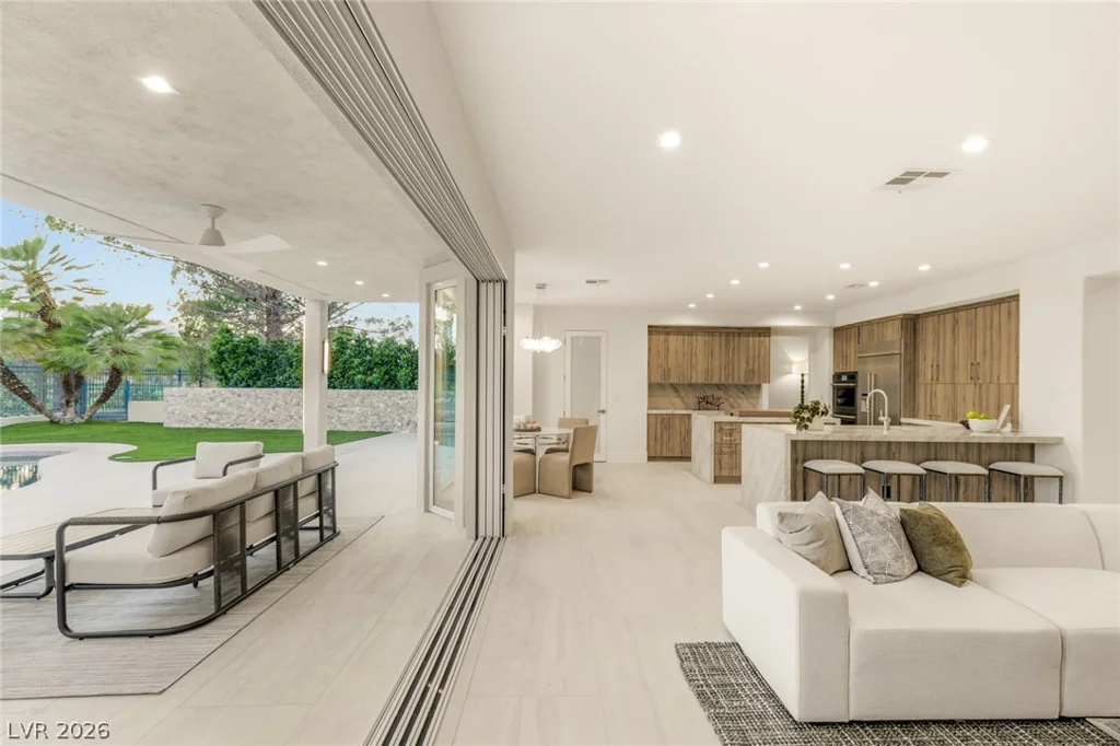 1833 Corta Bella, Las Vegas, NV 89134