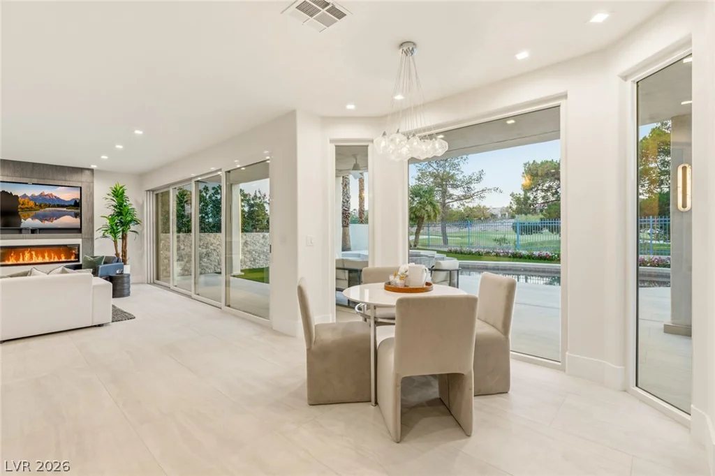 1833 Corta Bella, Las Vegas, NV 89134