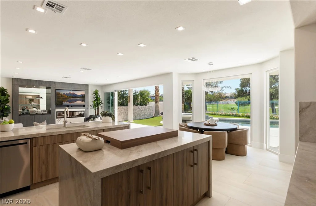 1833 Corta Bella, Las Vegas, NV 89134