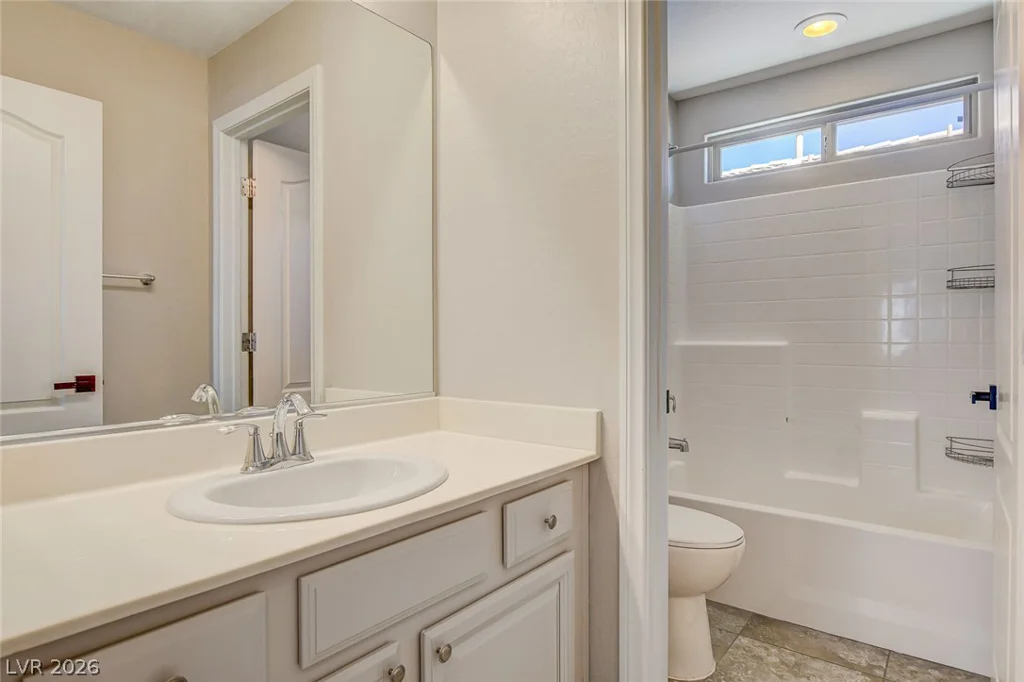 6366 Beavertail Pond, Las Vegas, NV 89122