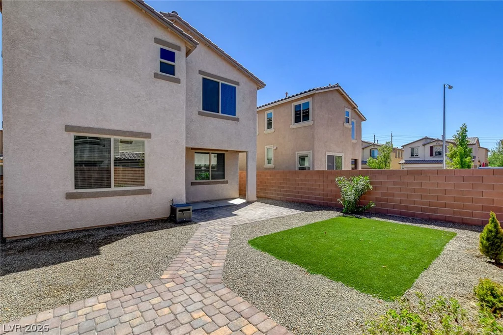 6366 Beavertail Pond, Las Vegas, NV 89122