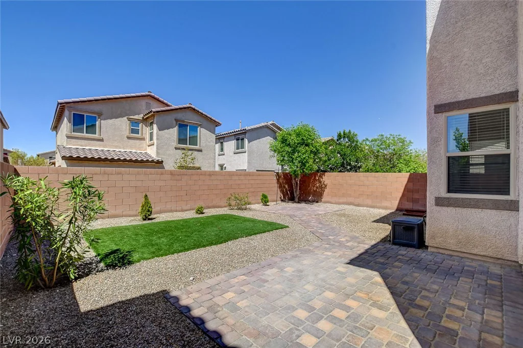 6366 Beavertail Pond, Las Vegas, NV 89122