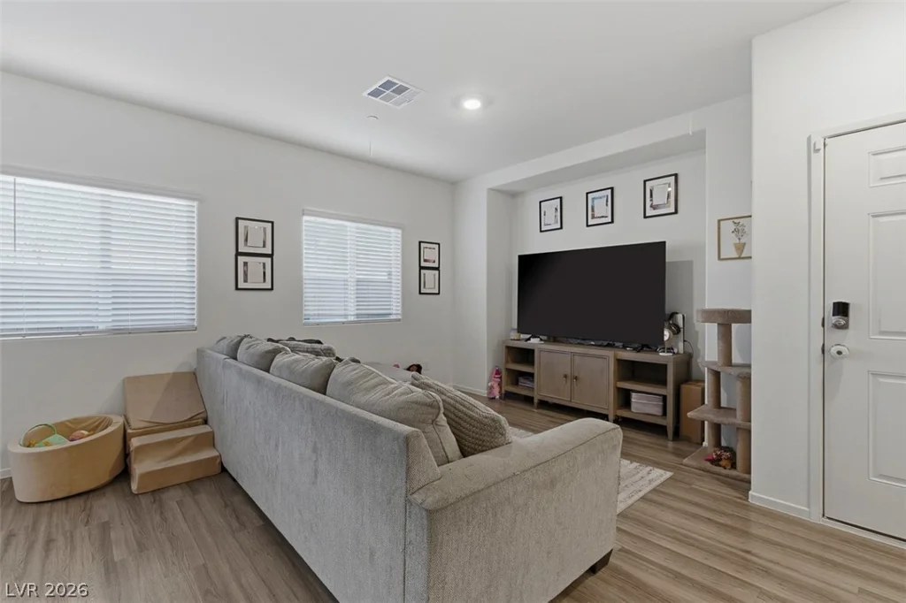 4760 Equinox Sky, North Las Vegas, NV 89084