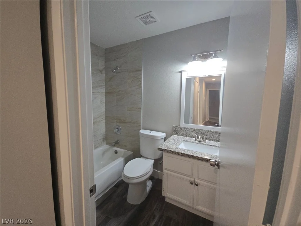 1613 Golden Glen, North Las Vegas, NV 89031