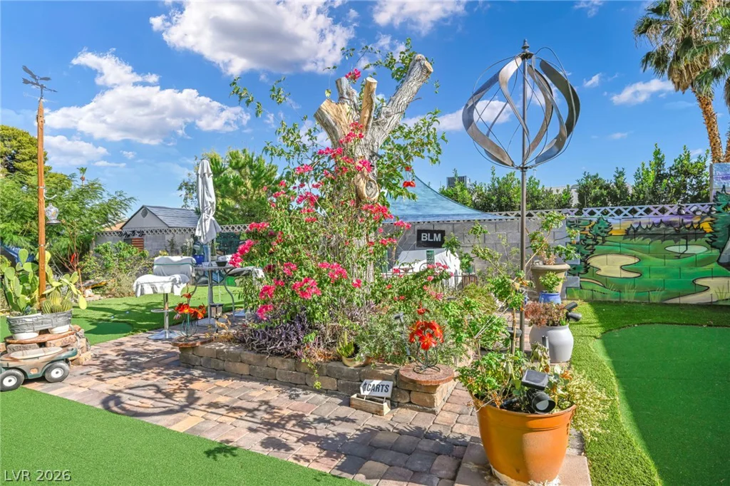 6513 Shawnee, Las Vegas, NV 89107