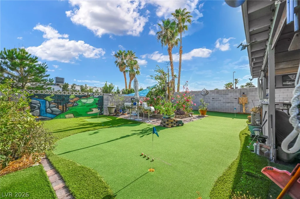 6513 Shawnee, Las Vegas, NV 89107