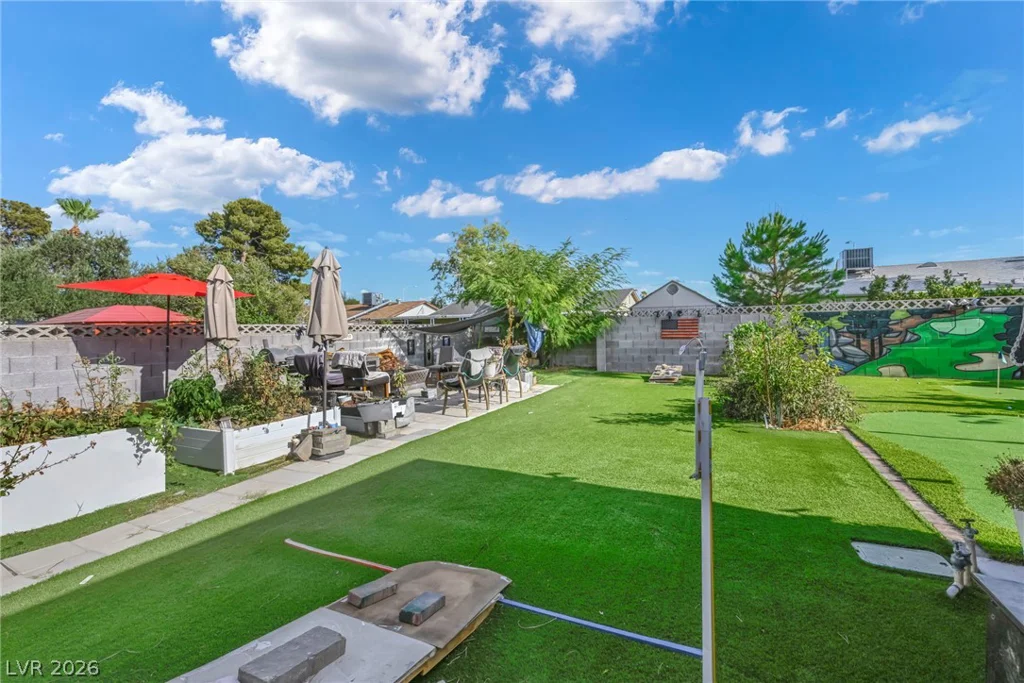 6513 Shawnee, Las Vegas, NV 89107