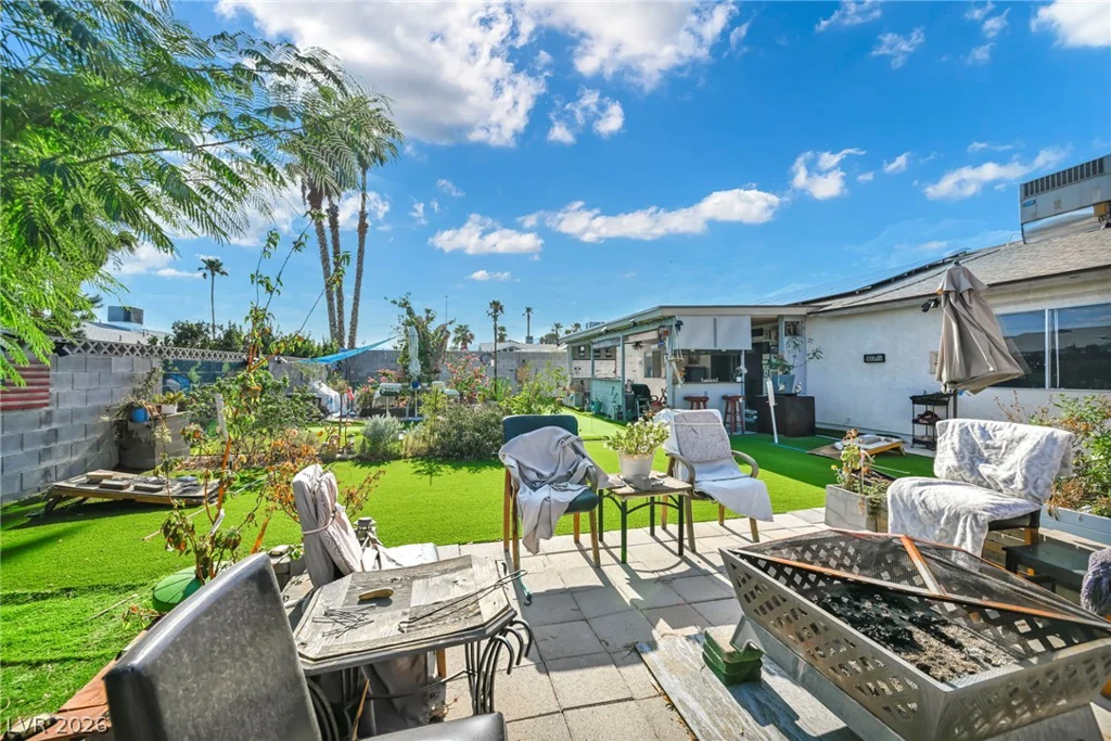 6513 Shawnee, Las Vegas, NV 89107
