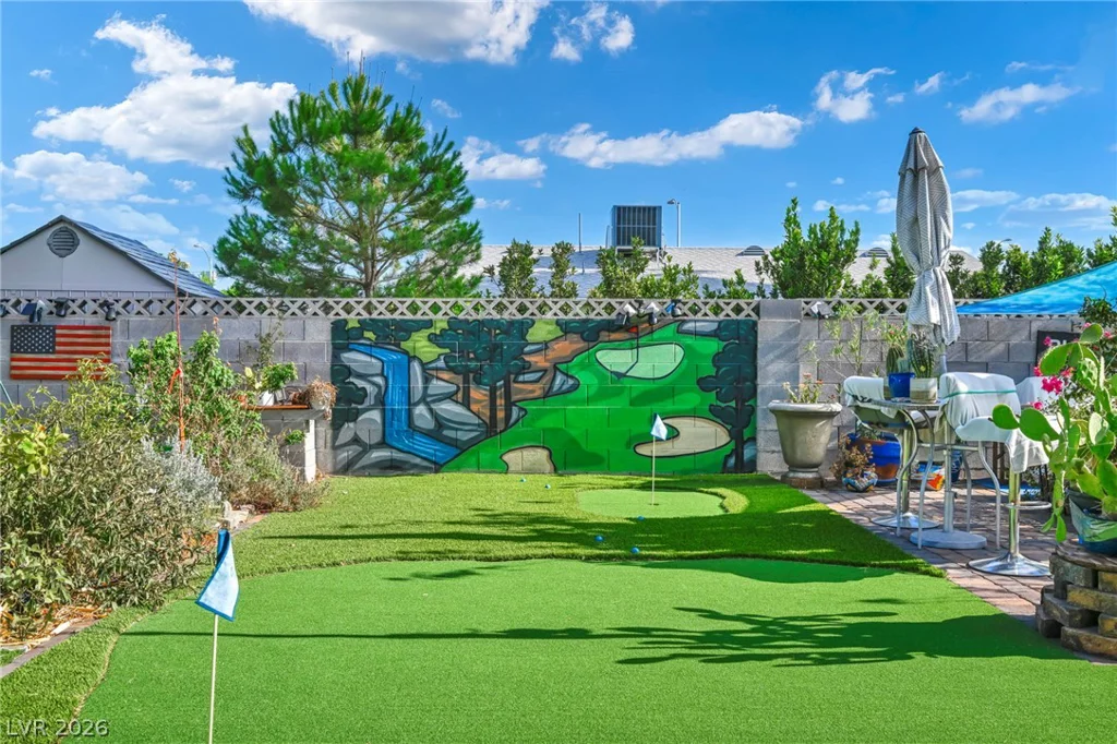 6513 Shawnee, Las Vegas, NV 89107