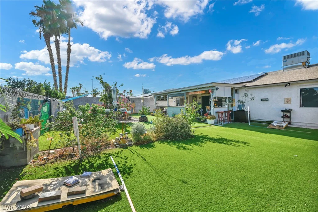 6513 Shawnee, Las Vegas, NV 89107