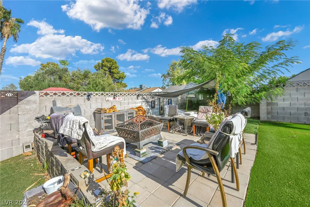 6513 Shawnee, Las Vegas, NV 89107