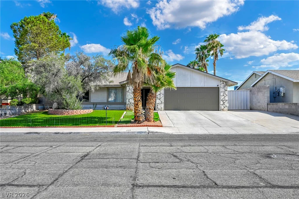 6513 Shawnee, Las Vegas, NV 89107