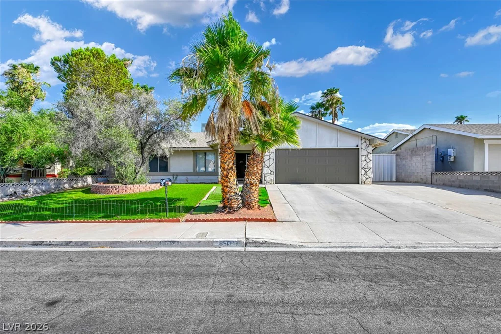 6513 Shawnee, Las Vegas, NV 89107