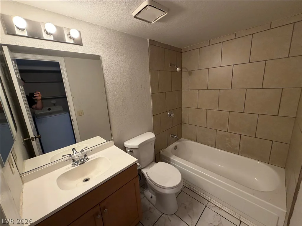 3417 Civic Center, North Las Vegas, NV 89030
