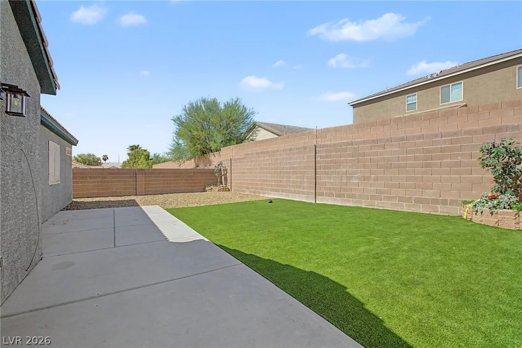 641 Turtleback, North Las Vegas, NV 89031