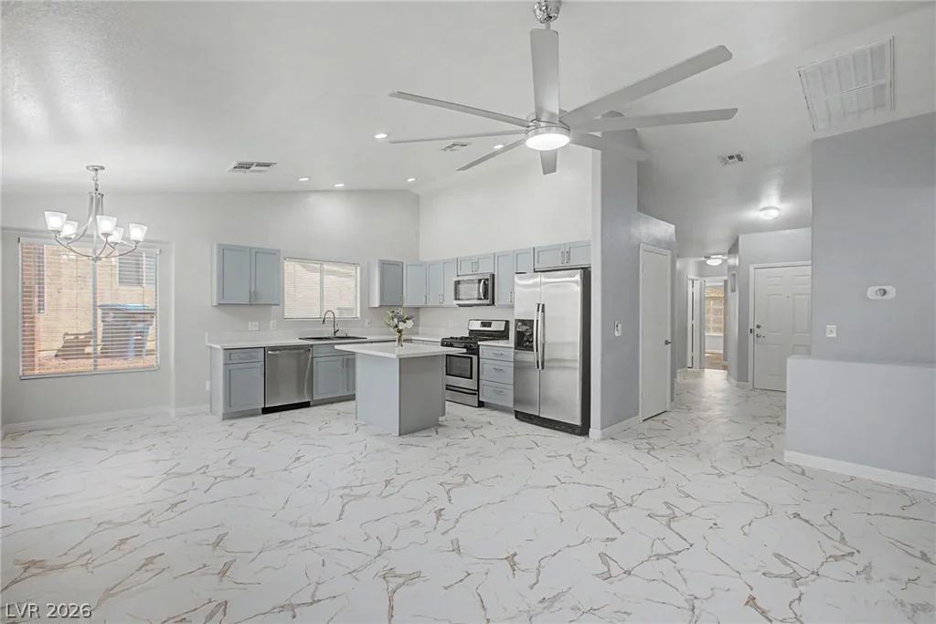 641 Turtleback, North Las Vegas, NV 89031