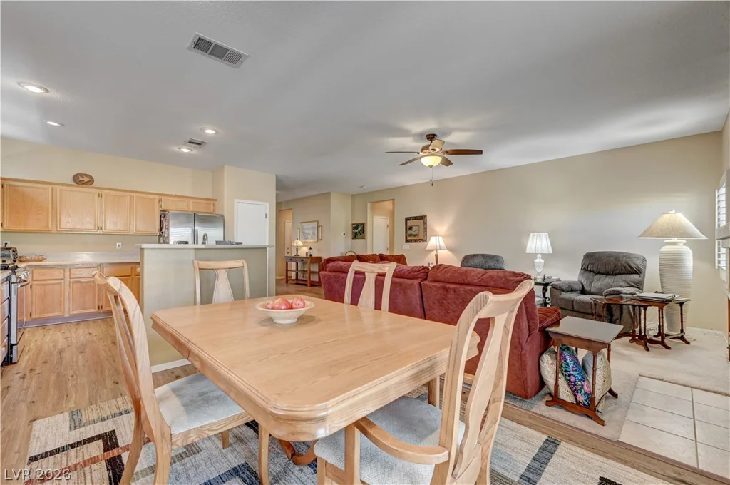 3206 Townsend Hall, Las Vegas, NV 89135