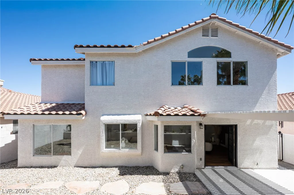 7825 Desert Bell, Las Vegas, NV 89128
